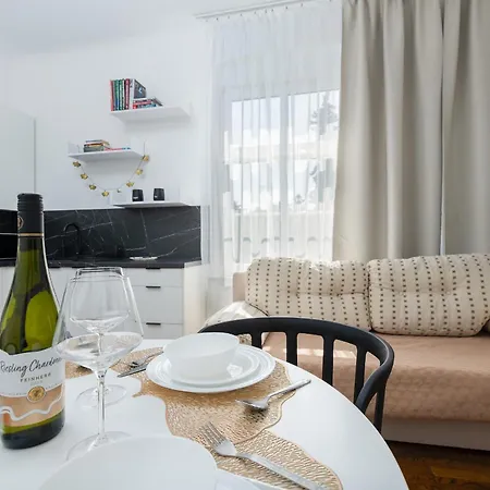 Apartmán Cozy Malta With Parking - Rentujemy Poznaň